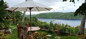 รับประทานอาหารกลางแจ้ง