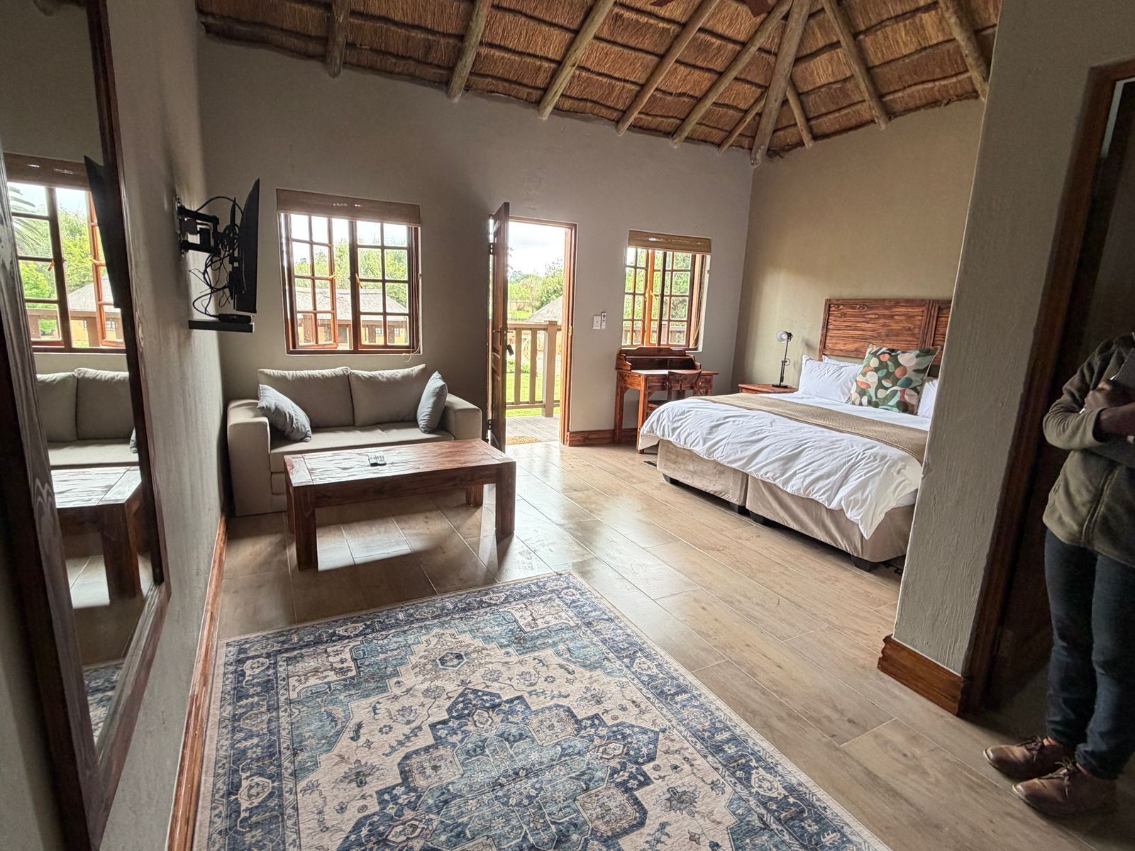 Deluxe-værelse med dobbeltseng eller 2 enkeltsenge - 1 soveværelse - tekøkken | Minibar, pengeskab på værelset, individuel indretning, skrivebord