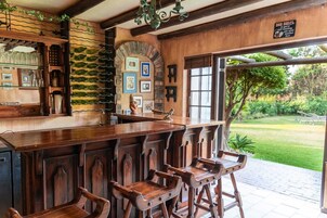 奢华单人房, 1 张单人床, 无烟房, 庭院景观 | 迷你吧