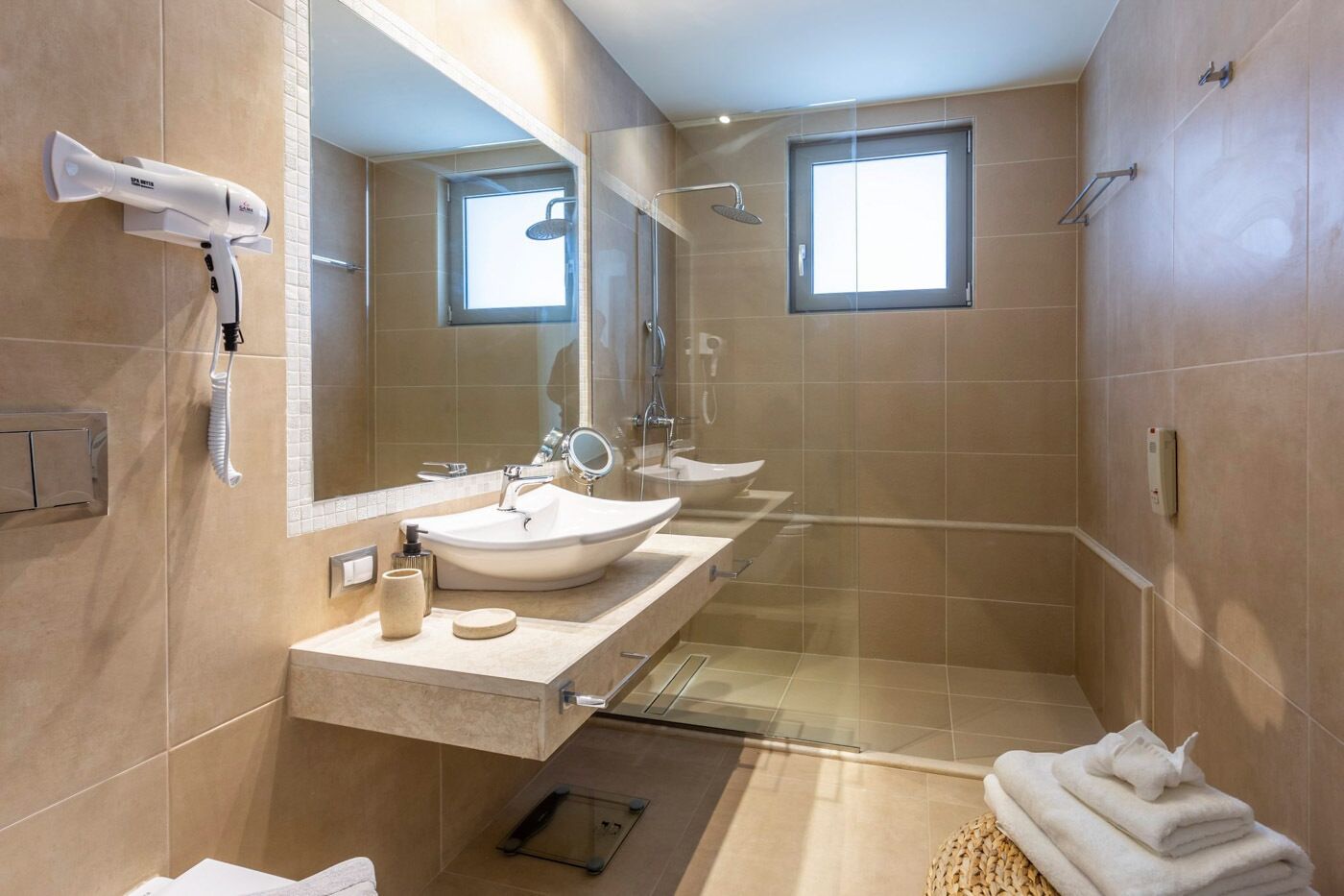 superior double room | bathroom | shower, free toiletries, hair dryer, slippers