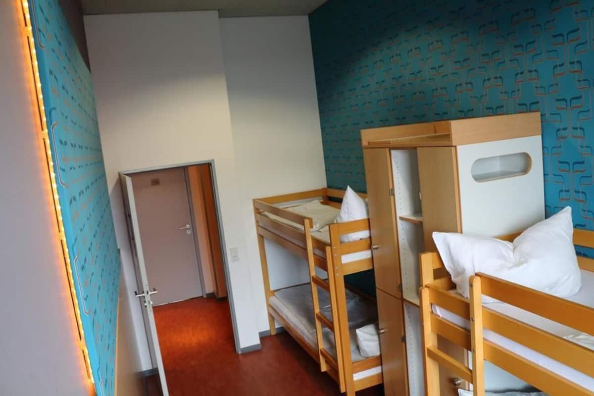 Slaapzaal, 1 eenpersoonsbed, gedeelde badkamer (4 Person Dorm) | Gratis wifi