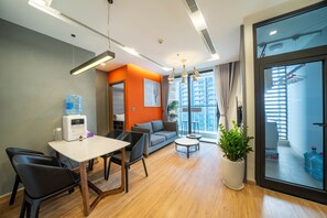 Kaupunkihuoneisto, 1 makuuhuone | Olohuone | Älytelevisio, Netflix