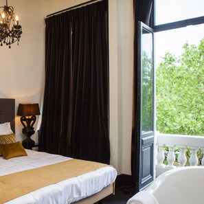 Deluxe Double Room (Nr. 5) | View from room - B in Antwerp (Antwerp)