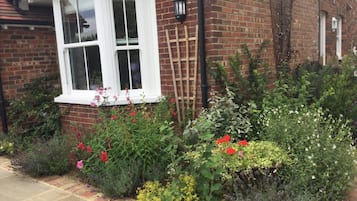 บริเวณภายนอก