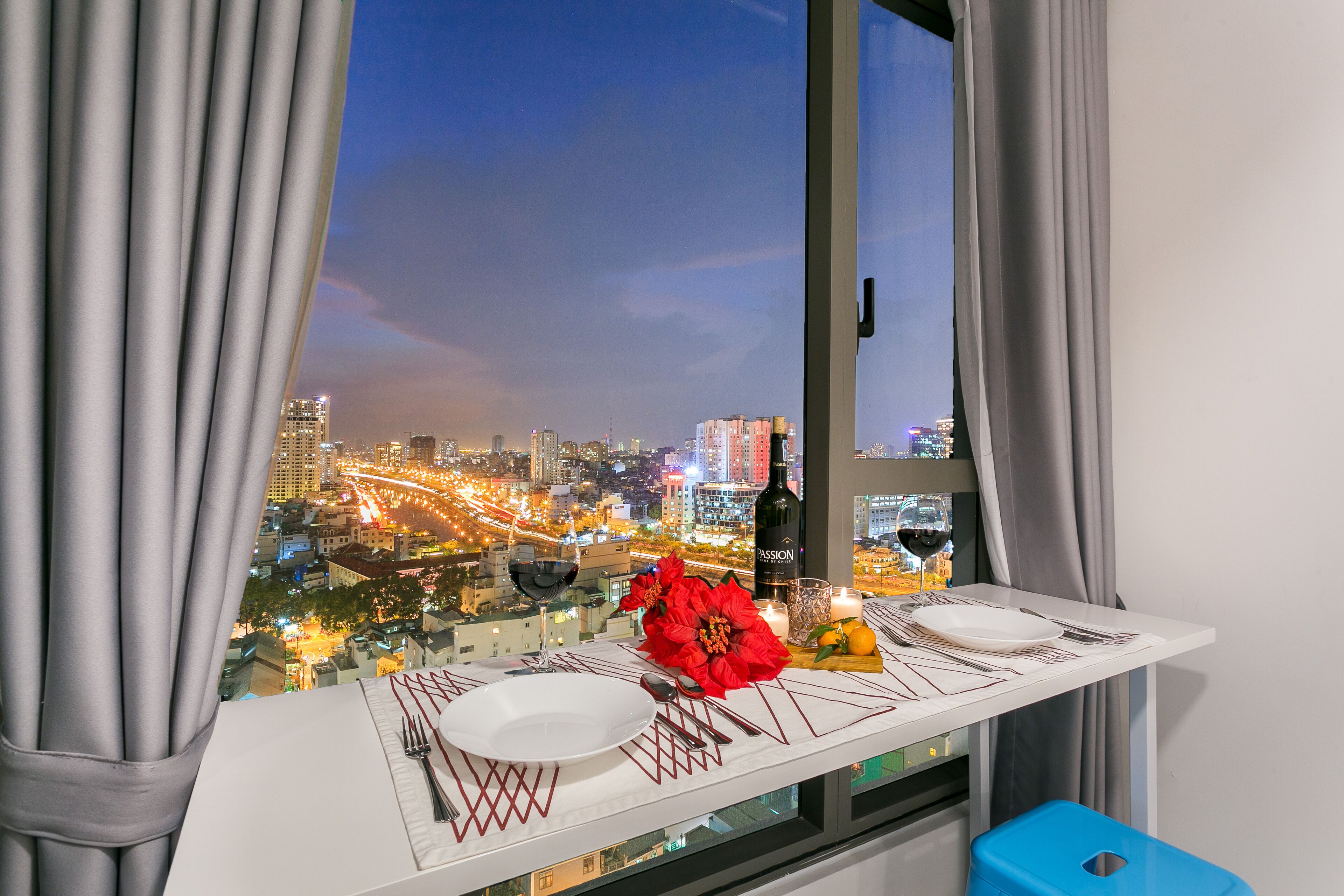 premium bedding, pillow-top beds, individually decorated