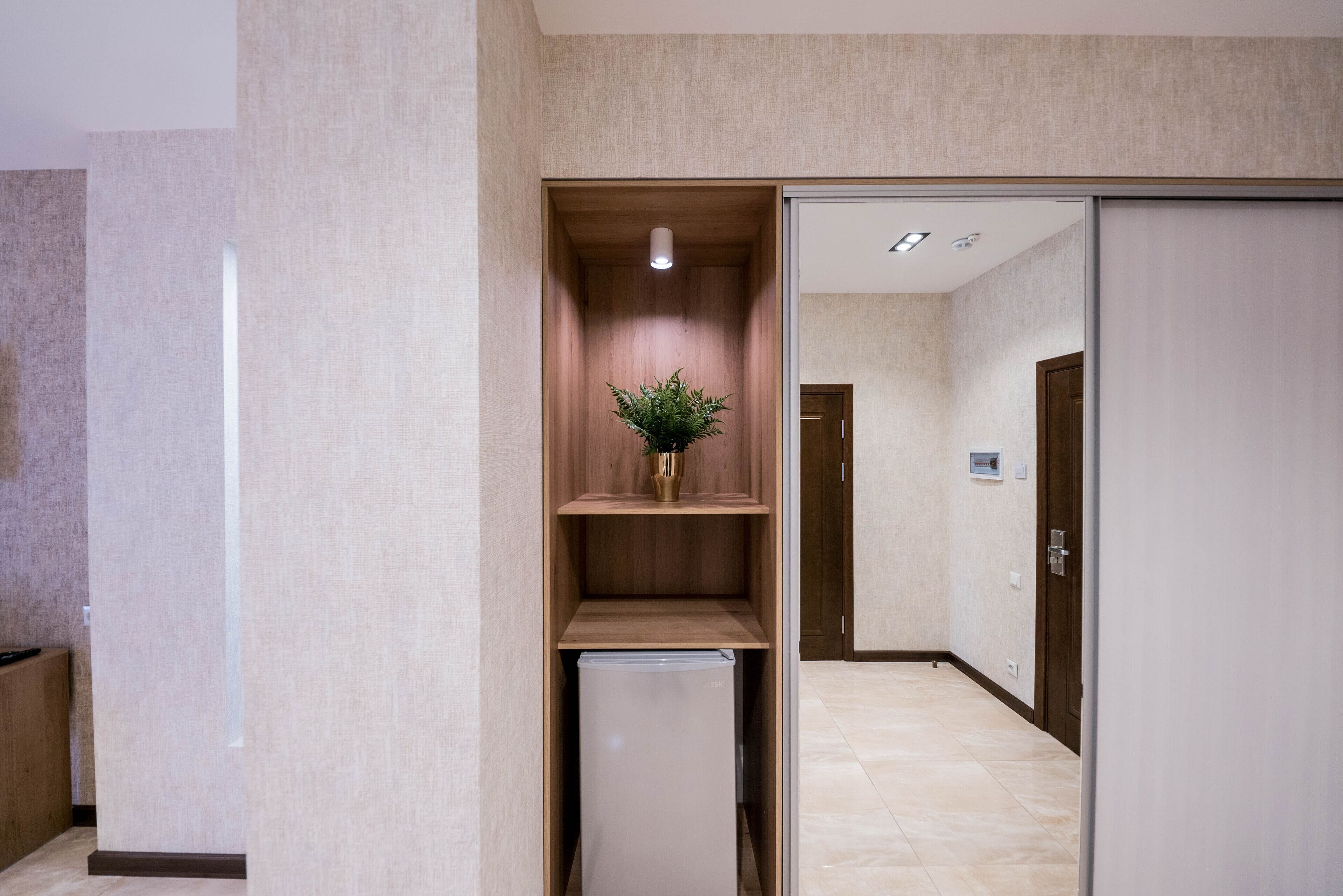 standard twin room, 2 single beds, non smoking, garden view | 1 bedroom, frette italian sheets, premium bedding, tempur-pedic beds