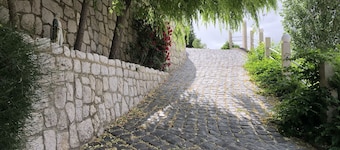 Villa Maria Tabriyeh