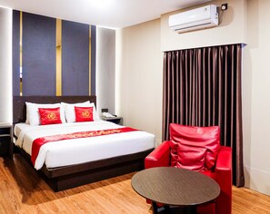 Kamar Double Eksekutif | Meja kerja dan Wi-Fi gratis