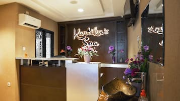 Trị liệu toàn thân, liệu pháp hương thơm, chăm sóc da mặt