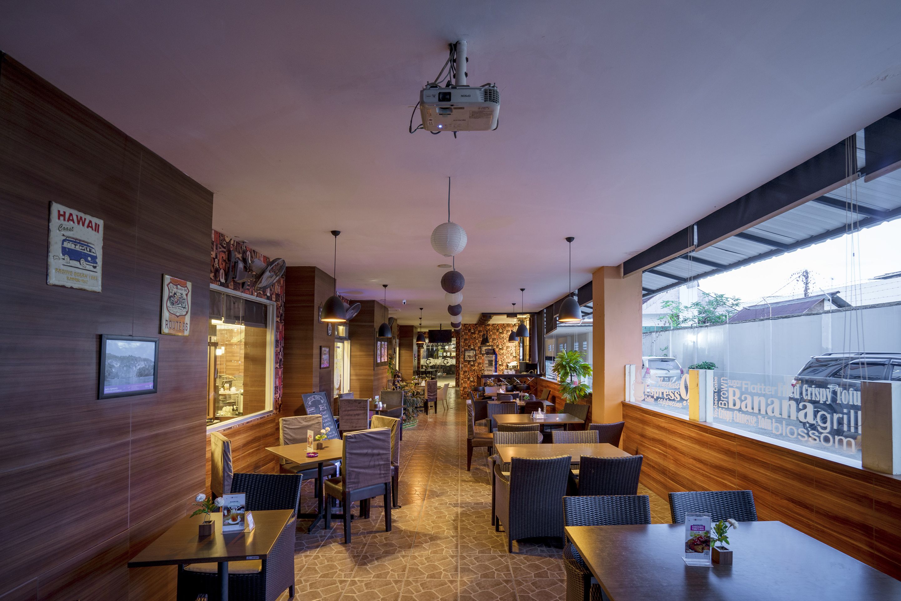 Foto - Hotel Grand Kartika