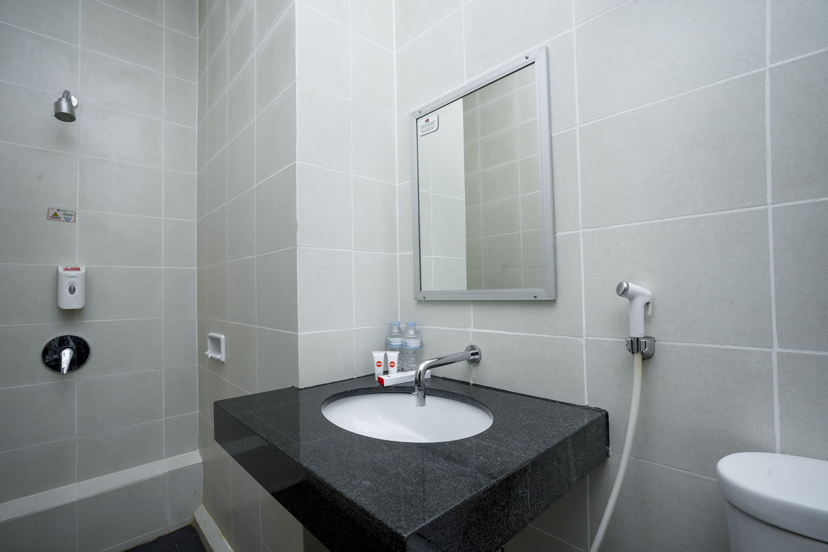 Foto - Hotel Grand Kartika