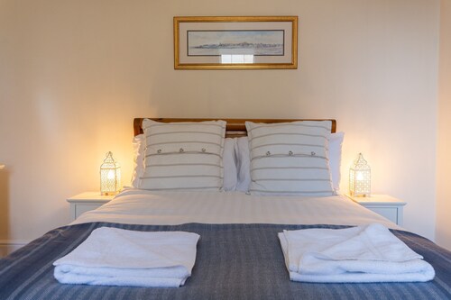 Crail Farm House Perfect for TheCowShed