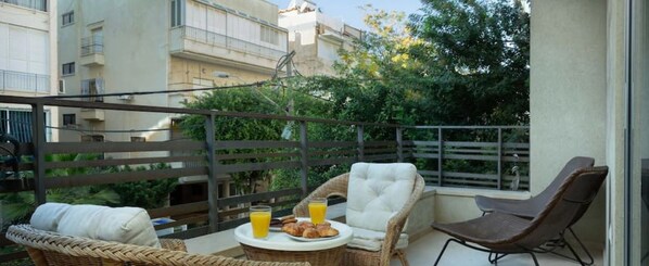 Family Apartment, 2 Bedrooms | Balcony
