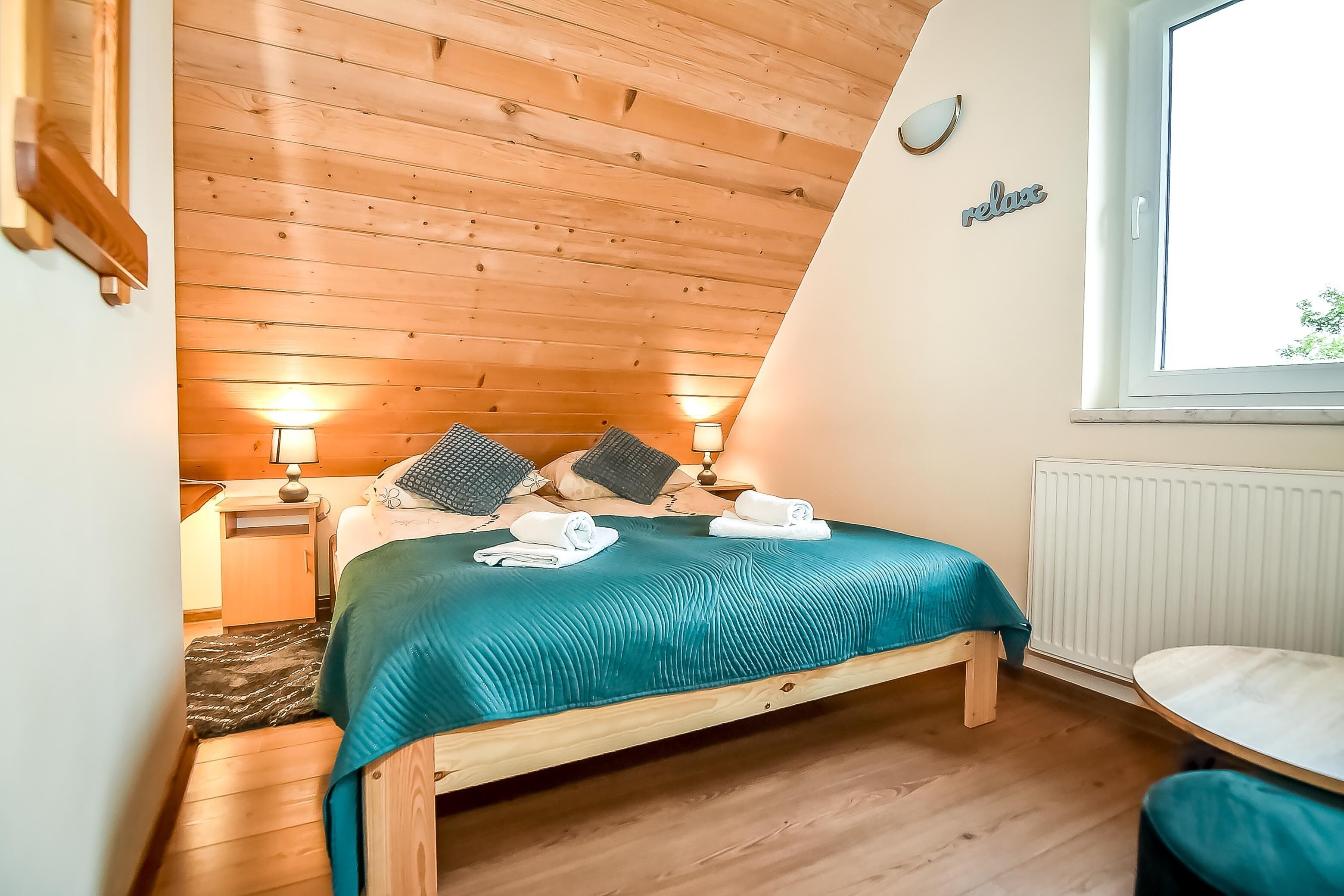 双人房 (Nr 4) | 婴儿床、免费 WiFi、床单