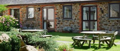 Área de parrillas y picnic