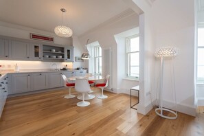Penthouse, 3 Bedrooms | Living area | Flat-screen TV