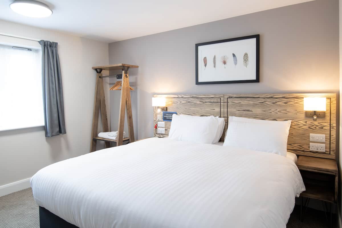 Double Room | Meja, Wi-fi percuma, cadar katil, akses kerusi roda