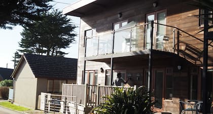 Tincroft Cottage Luxury Coastal Living