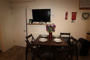 Interior - Atchison Gardens (Derby)