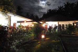 Garden - D'Batur Hotel Lombok (Senggigi)