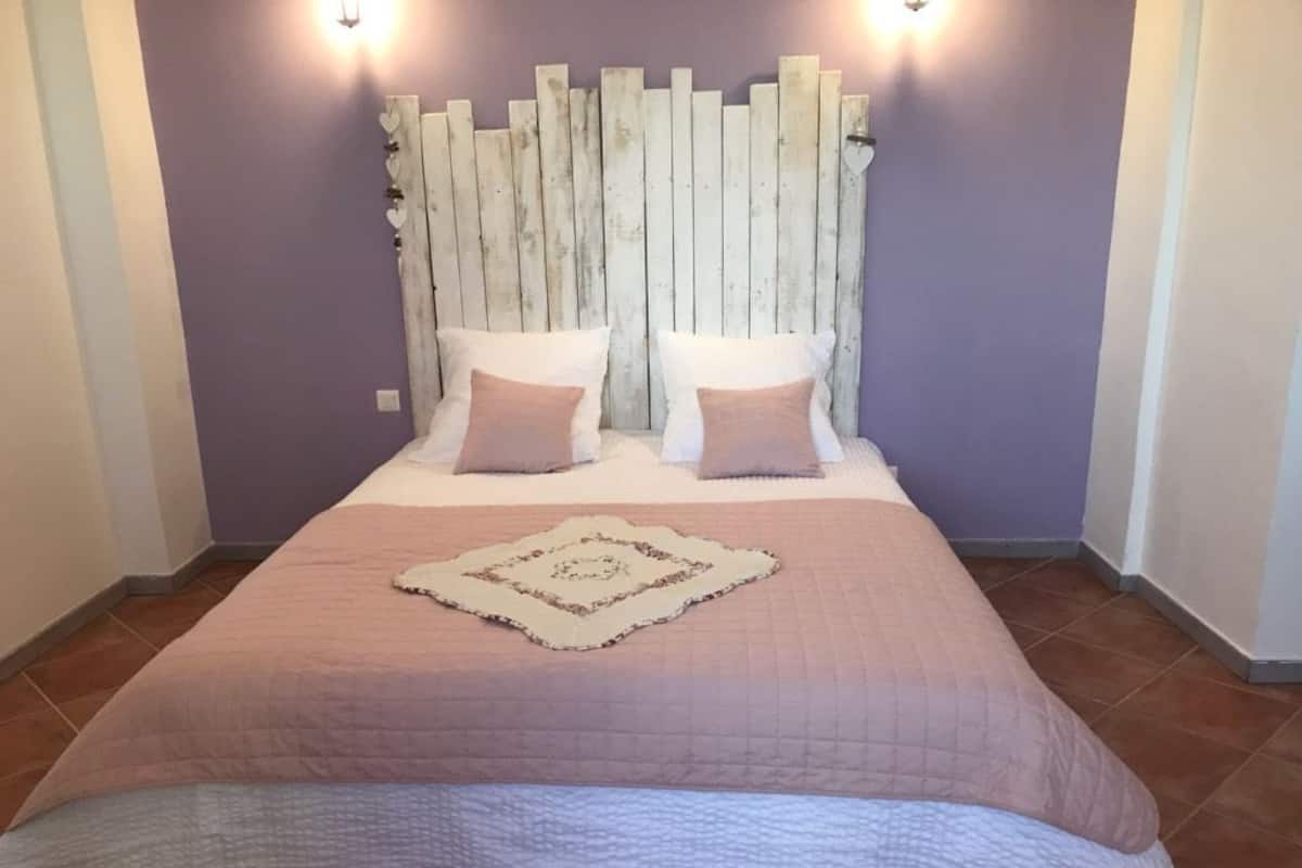 In-room safe, soundproofing, iron/ironing board (on request), free WiFi