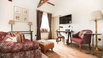 Egyptian cotton sheets, premium bedding, individually decorated