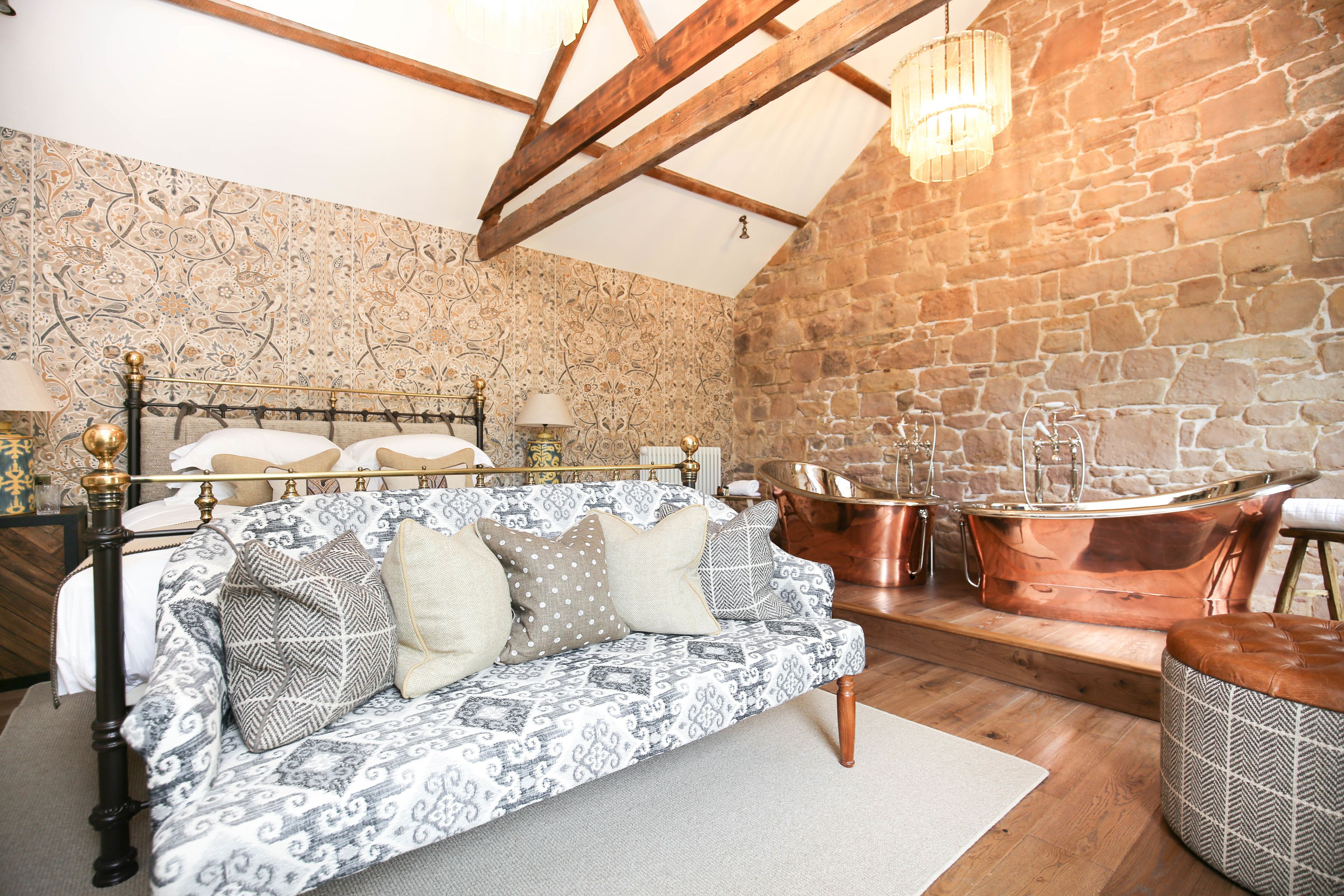 1 bedroom, egyptian cotton sheets, premium bedding