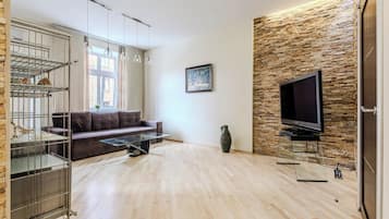 Superior Apartment (Internatsionalnaya, 17)