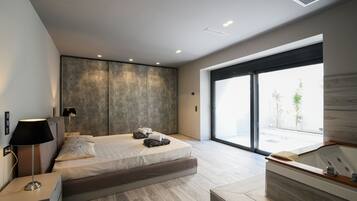 Villa, 5 habitaciones, alberca privada | Tabla de planchar con plancha, wifi gratis y ropa de cama