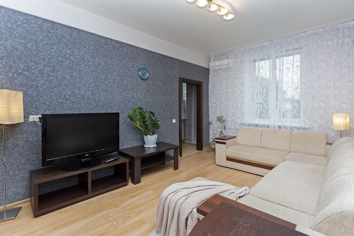 Soundproofing, iron/ironing board, free WiFi, bed sheets