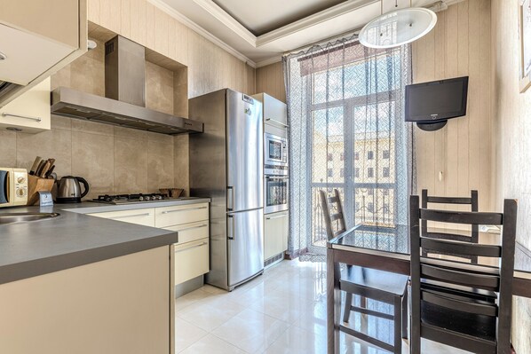 Superior apartments C on Nezavisimosti 44 | Private kitchen