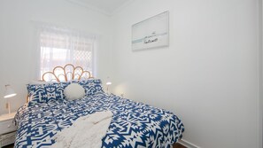3 bedrooms, iron/ironing board, WiFi