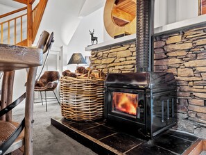 Interior - Spacious, luxury accommodation, spectacular views (Queenstown Hill)