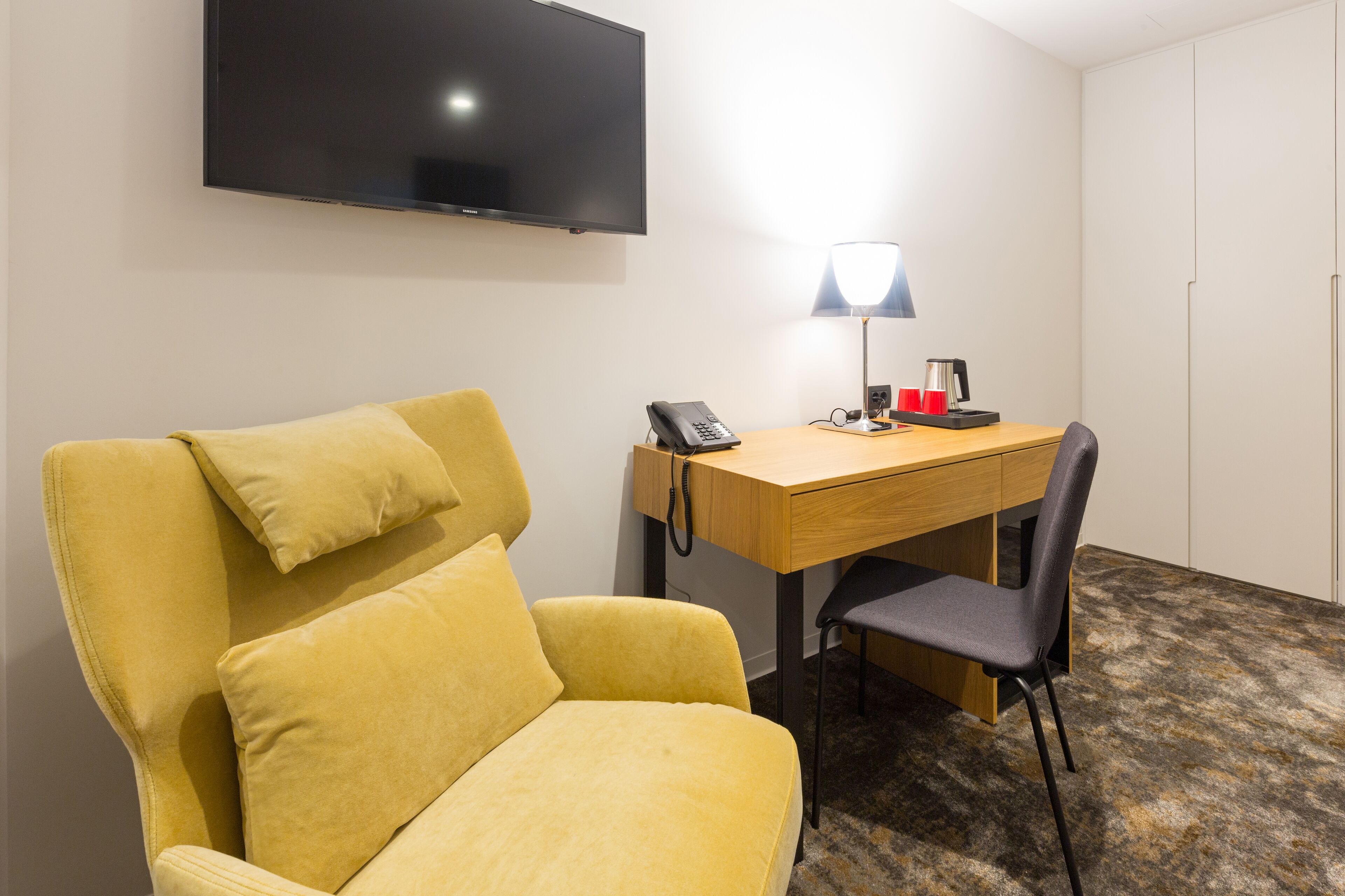 1 bedroom, premium bedding, down duvets, memory-foam beds