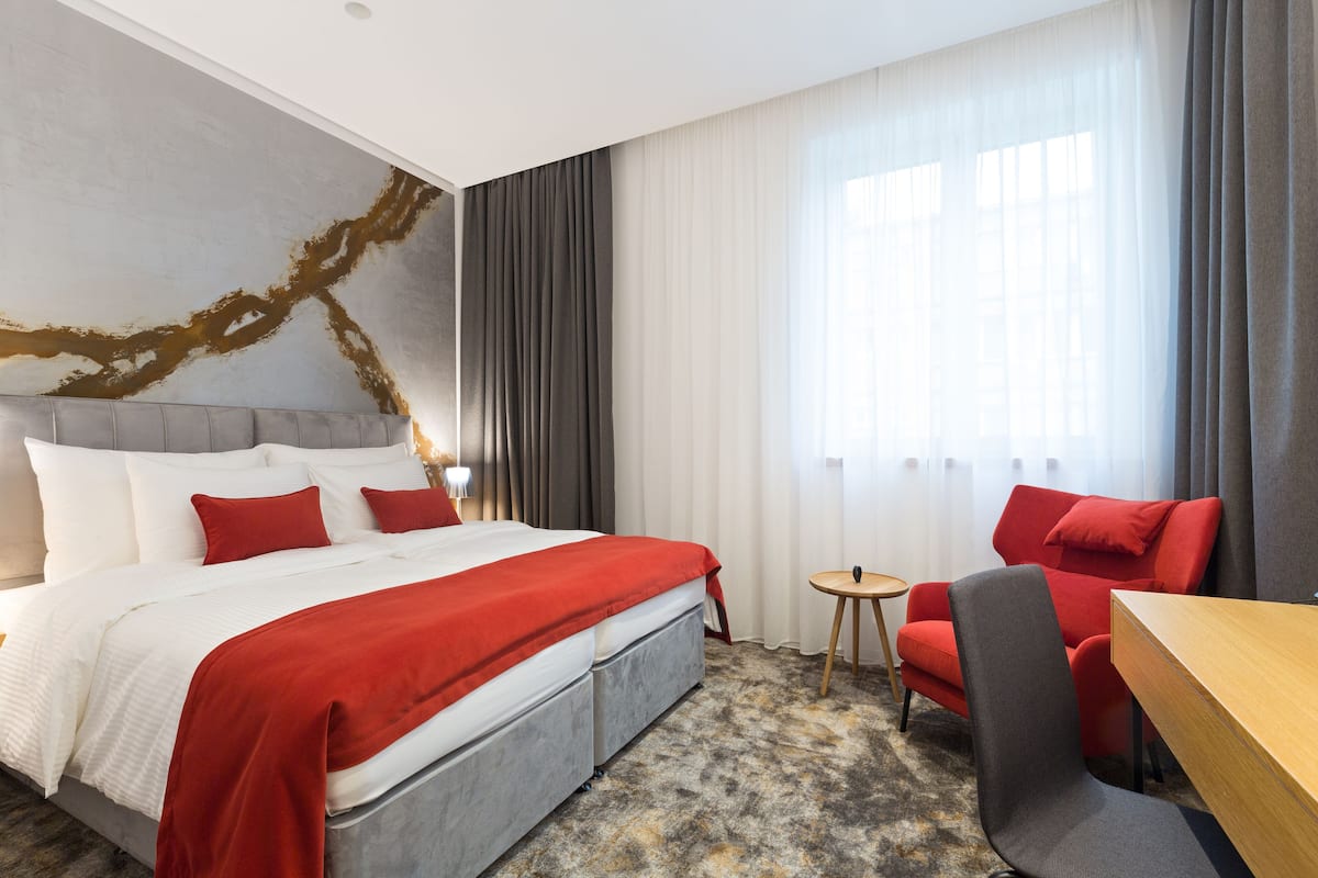 Superior-Doppel- oder -Zweibettzimmer | Hochwertige Bettwaren, Daunenbettdecken