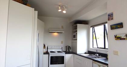 Omaha Heights - Omaha Holiday Home