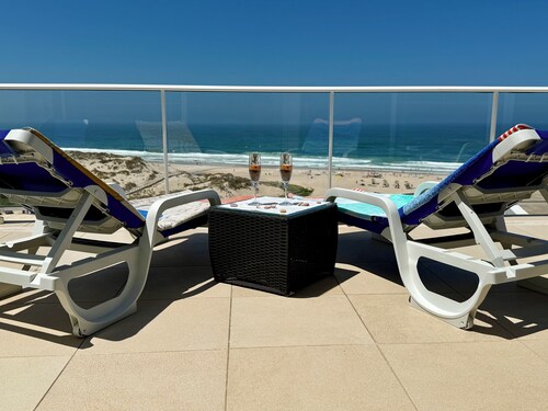 Luxury Penthouse Eva 180 degree Oceanview, Praia d‘El Rey Silvercoast, Amoreira