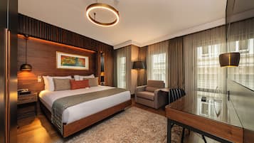 Ropa de cama de alta calidad y minibar