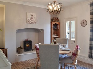 Dining - 3 bedroom accommodation in Garnant, near Ammanford (Garnant, near Ammanford)