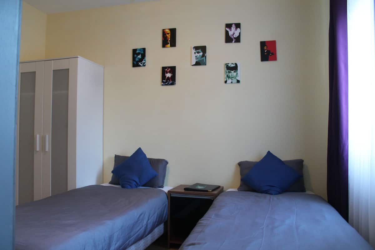 In-room safe, desk, free WiFi, bed sheets