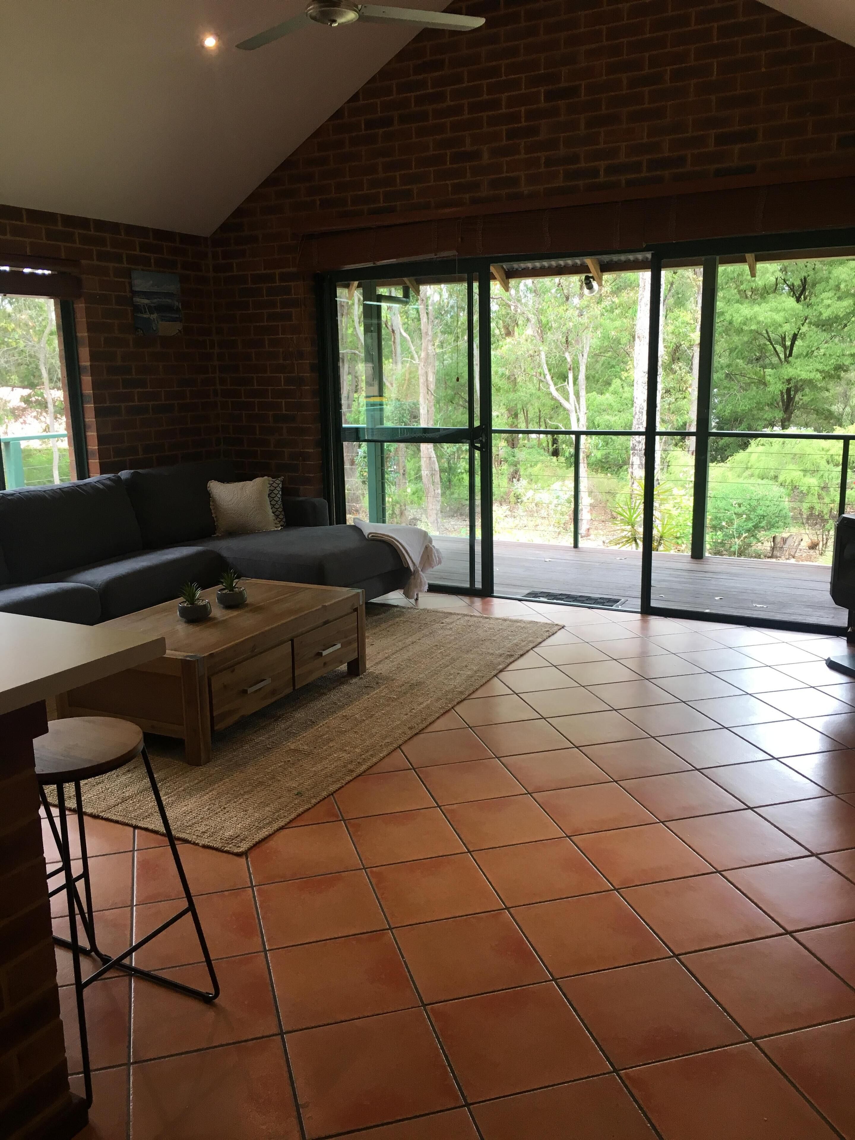 The Nook on Hermitage is the perfect place to stay for a getaway down South. — image 8