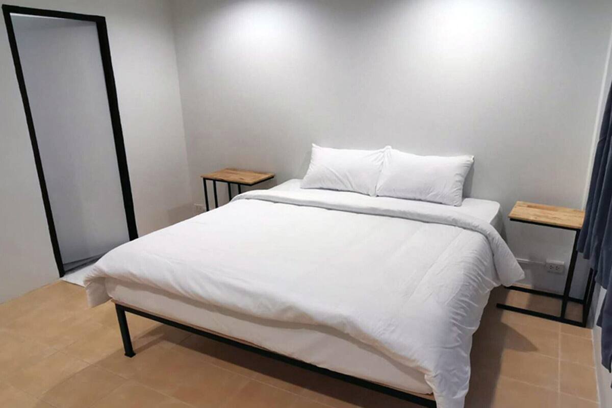 Double Room | Desk, soundproofing, free WiFi