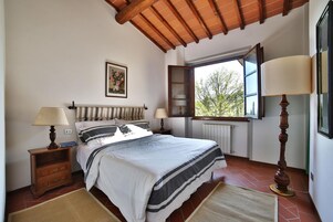 Apartment, 1 Bedroom (Faggio) | In-room safe, bed sheets