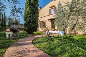 Apartment, 2 Bedrooms, Garden Area (Iris) | Terrace/patio