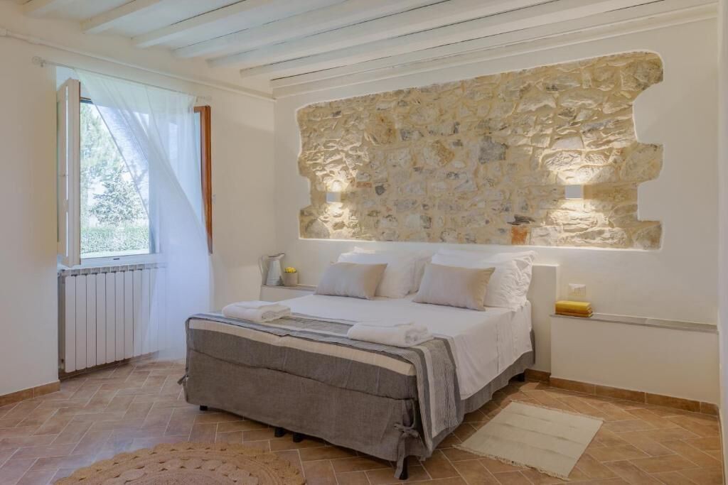 Departamento Royal | Caja de seguridad en la habitación y ropa de cama 