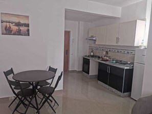 Apartment | In-room dining