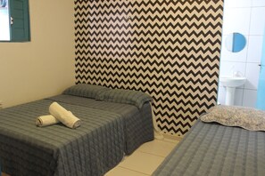 Standard Suite | Free WiFi, bed sheets - El Surfista Hostel - Pousada (São Miguel do Gostoso)