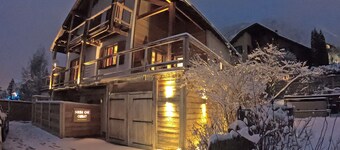 Stunning Chalet in Briancon centre - walkable to ski lifts Serre Chevalier 1200