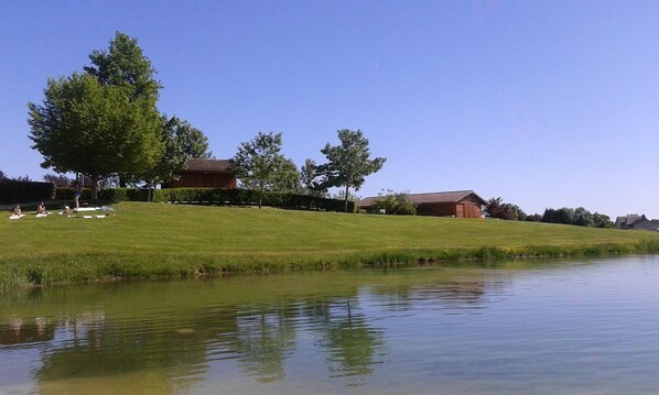 On the beach, fishing - Camping le Repaire - Les Chalets (Thiviers)