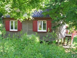 Exterior detail - Camping le Repaire - Les Chalets (Thiviers)